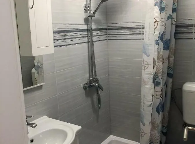 Apartamento Pomestak Pomena