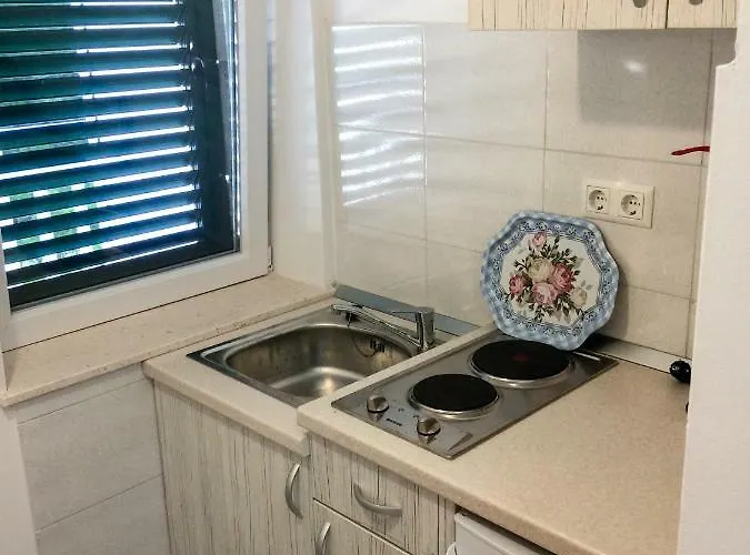 Apartamento Pomestak *
