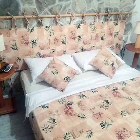 Pomestak Apartman Pomena